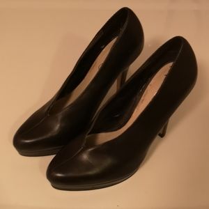 Aldo leather heels